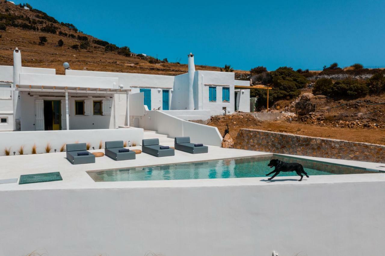 Ventu Paros *