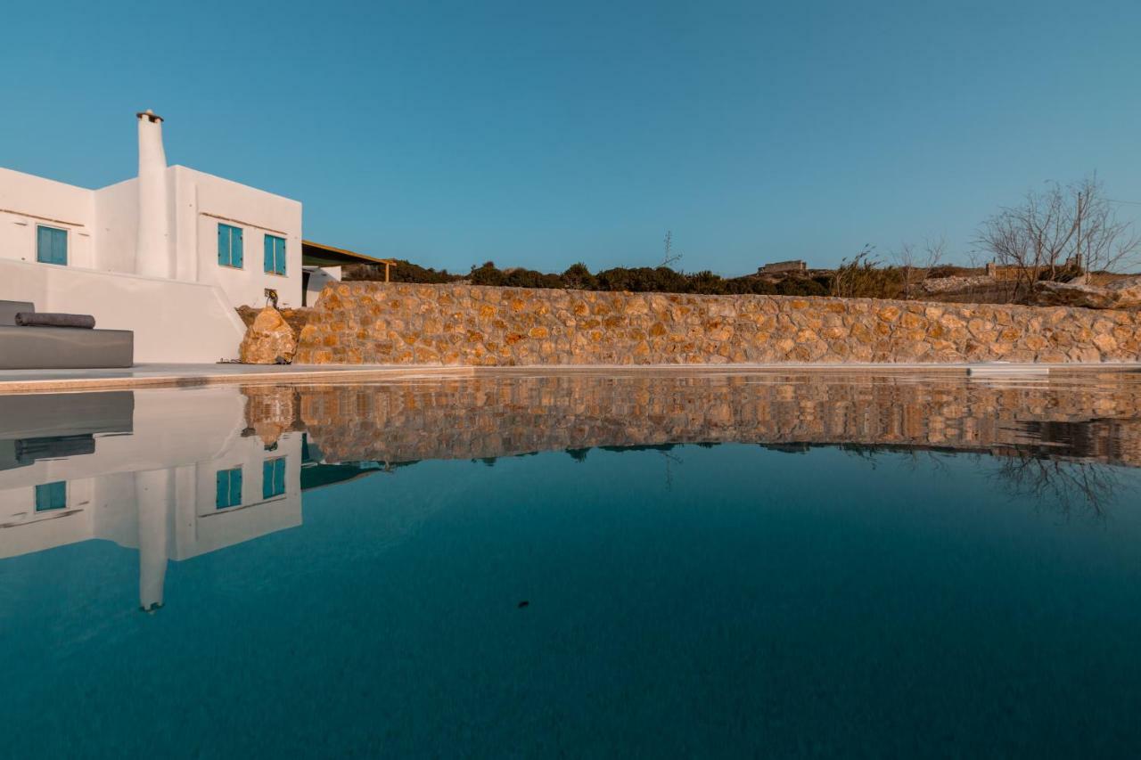 Ventu Paros * Márpissa